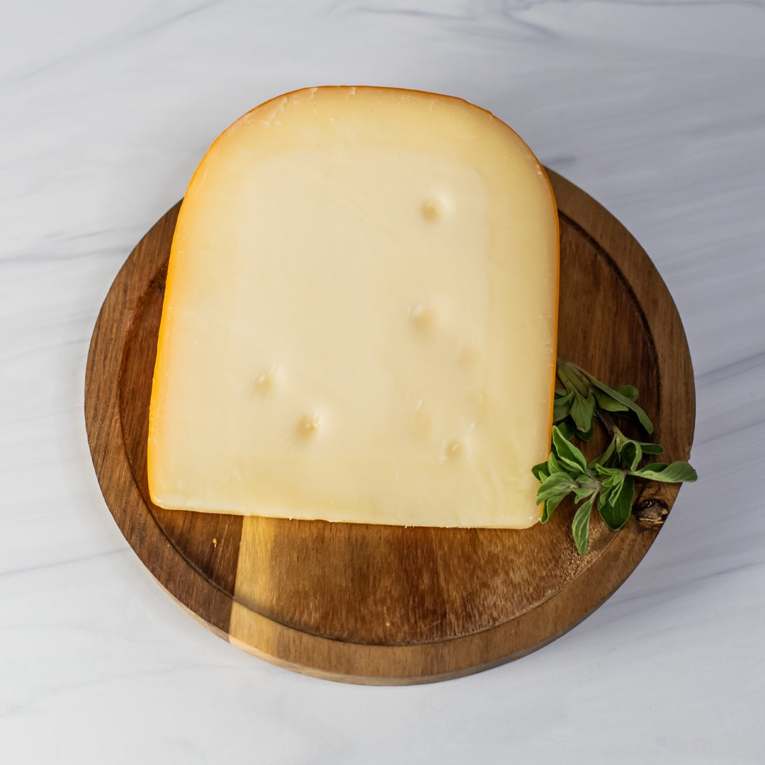 Marieke® Gouda Plain Young (2-4 months)